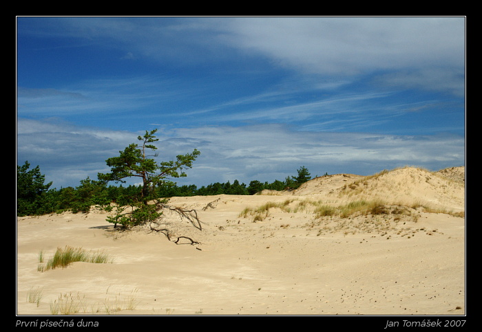 První písečná duna